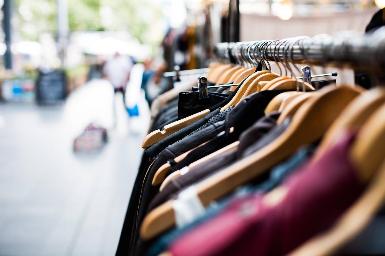 Butik na Facebooku jak otworzyć własny sklep internetowy?