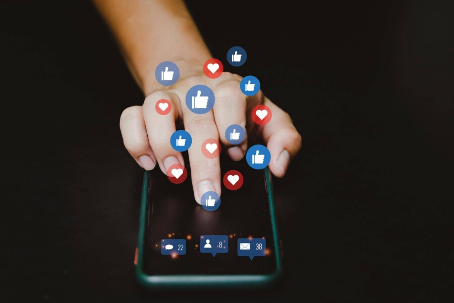 Jak pozyskać like na Facebooku bez płatnych reklam?